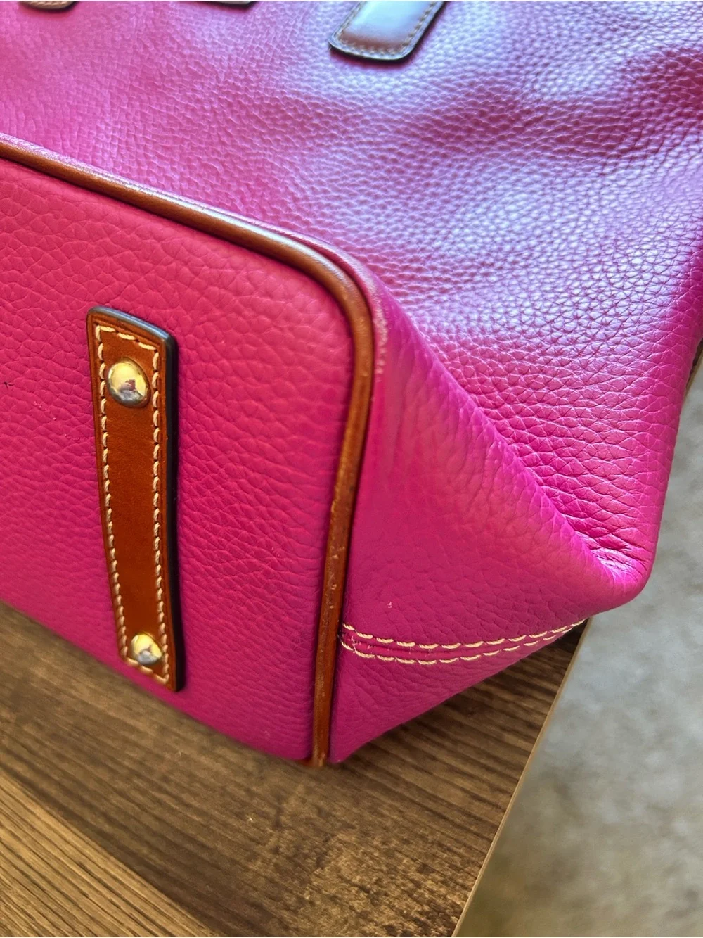 Dooney & Bourke Leather Laptop Bag / Tote in Fuchsia w/ Brown Straps 💕 - Picture 10 of 16
